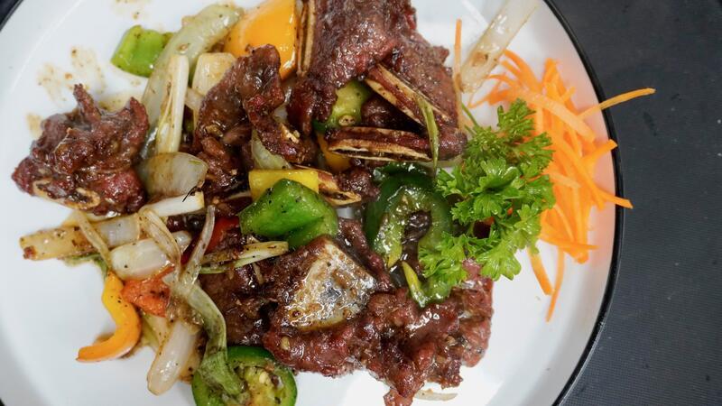 beef short ribs with pepper sauce